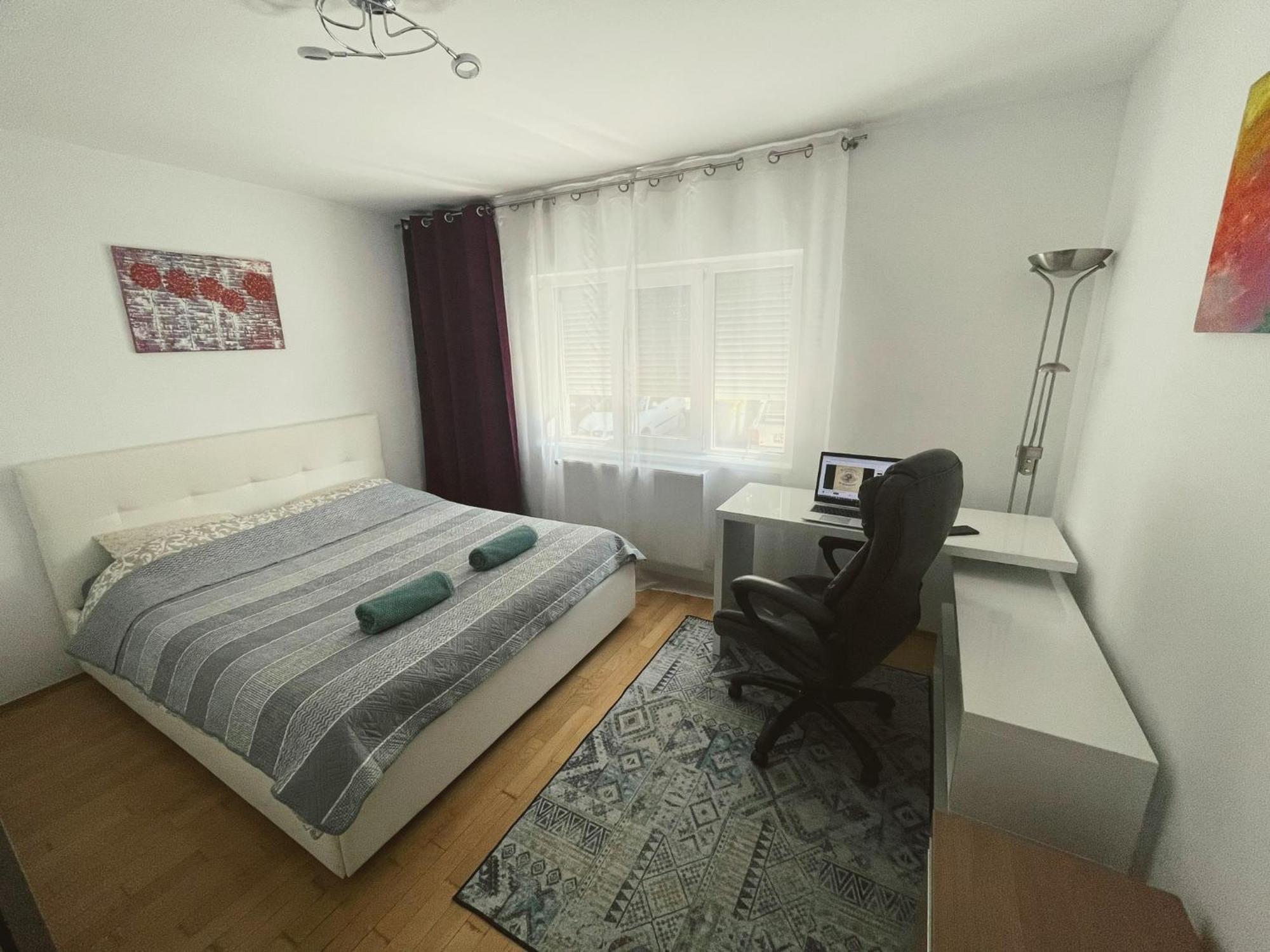 Modern Apartment With Self Check-In Temešvár Exteriér fotografie